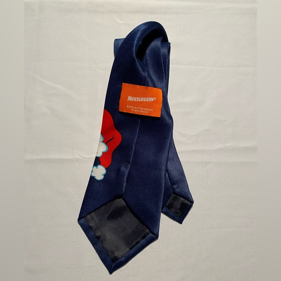 SpongeBob Christmas tie - Picture 2 of 2